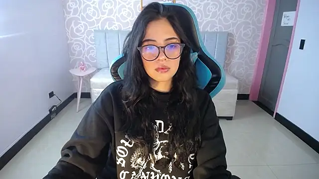 Snapshot of ninfa1_ch chatting on 02.20.25 ninfa1 ch online show from 02.20.25