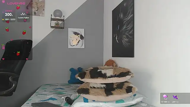 charlotte 002 online show from 02.12.25