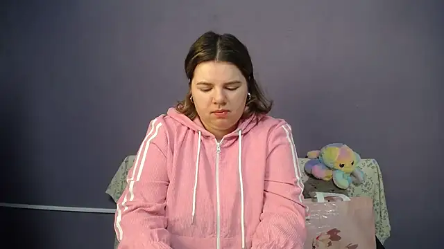 so shy online show from 05.03.26