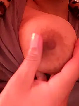 Snapshot of carmelasexy chatting on 01.13.26 carmelasexy online show from 01.13.26