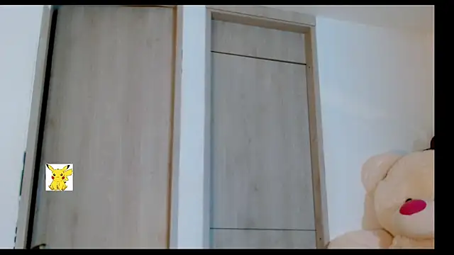 Snapshot of honey_skin chatting on 03.14.25 honey skin online show from 03.14.25