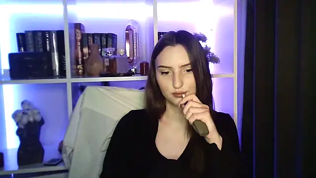 X Alisa online show from 02.16.26