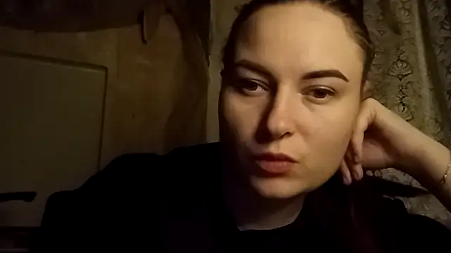 ElenaMaeer online show from 02.17.25
