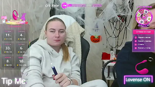 ElenaMaeer online show from 10.23.25