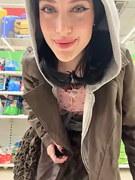 Melissa crazy online show from 10.29.25