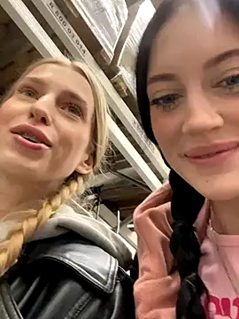 Melissa crazy online show from 11.18.25