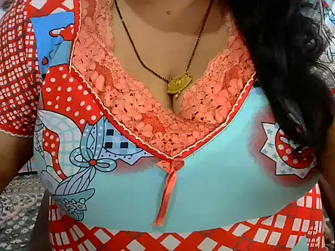 Snapshot of dramebaz_queen chatting on 02.04.26 dramebaz queen online show from 02.04.26