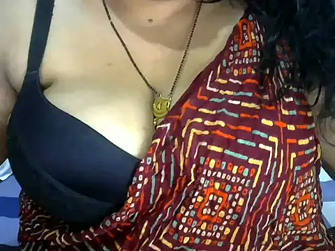 Snapshot of dramebaz_queen chatting on 05.01.26 dramebaz queen online show from 05.01.26