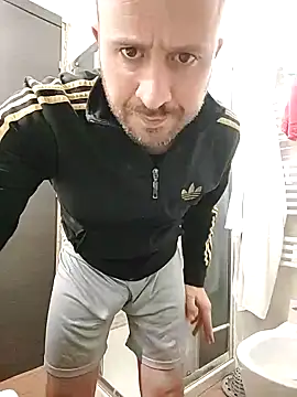 Snapshot of gilera250s chatting on 01.14.25 gilera250s online show from 01.14.25