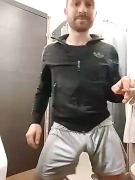 Snapshot of gilera250s chatting on 01.29.25 gilera250s online show from 01.29.25