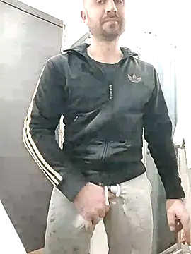 Snapshot of gilera250s chatting on 03.04.25 gilera250s online show from 03.04.25