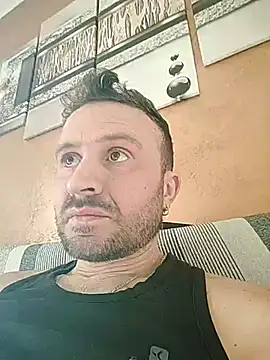 Snapshot of gilera250s chatting on 03.17.25 gilera250s online show from 03.17.25