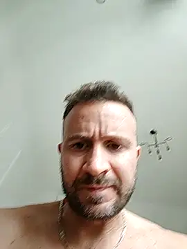 Snapshot of gilera250s chatting on 09.27.25 gilera250s online show from 09.27.25