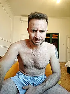 Snapshot of gilera250s chatting on 10.02.25 gilera250s online show from 10.02.25