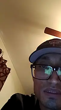 Snapshot of lRainbowBoy chatting on 02.06.26 lRainbowBoy online show from 02.06.26