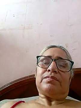  candi online show from 10.12.25