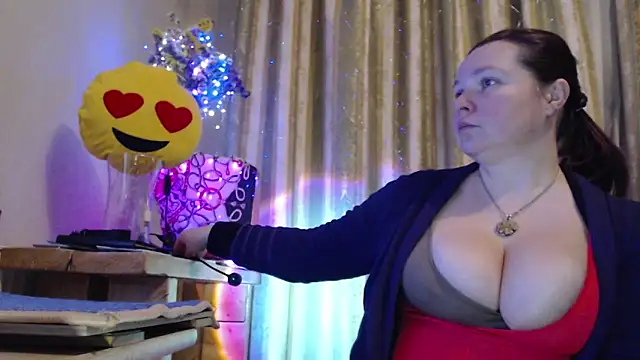 amorelara online show from 03.21.26