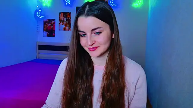 Snapshot of Miss_Arwen chatting on 12.13.24 Miss Arwen online show from 12.13.24