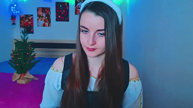 Snapshot of Miss_Arwen chatting on 12.23.24 Miss Arwen online show from 12.23.24