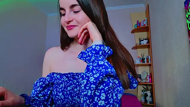 Snapshot of Miss_Arwen chatting on 02.05.25 Miss Arwen online show from 02.05.25