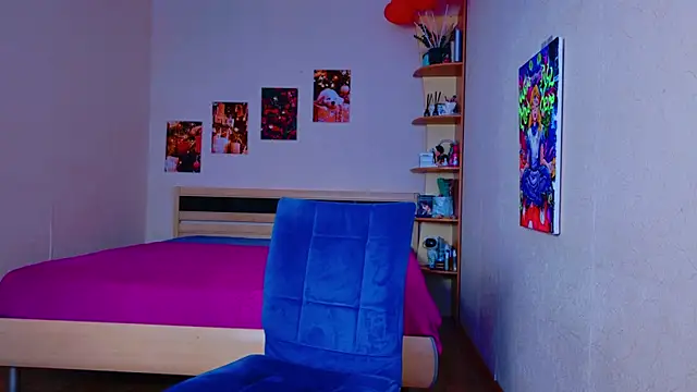 Snapshot of Miss_Arwen chatting on 02.24.25 Miss Arwen online show from 02.24.25