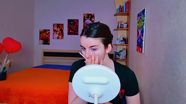 Snapshot of Miss_Arwen chatting on 03.07.25 Miss Arwen online show from 03.07.25