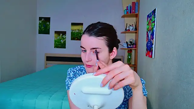 Snapshot of Miss_Arwen chatting on 03.10.25 Miss Arwen online show from 03.10.25