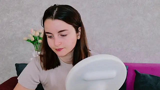 Snapshot of Miss_Arwen chatting on 09.18.25 Miss Arwen online show from 09.18.25