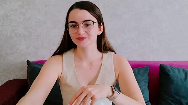 Snapshot of Miss_Arwen chatting on 12.04.25 Miss Arwen online show from 12.04.25