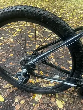 Snapshot of Shyboy817 chatting on 10.22.25 Shyboy817 online show from 10.22.25