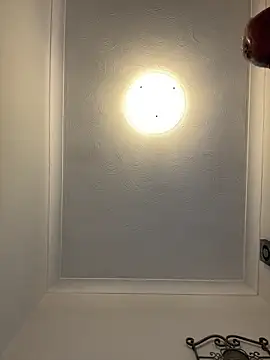 Snapshot of Shyboy817 chatting on 10.27.25 Shyboy817 online show from 10.27.25