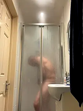 Snapshot of Shyboy817 chatting on 11.11.25 Shyboy817 online show from 11.11.25