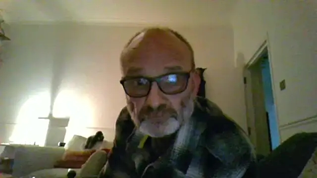 Snapshot of Shyboy817 chatting on 03.29.26 Shyboy817 online show from 03.29.26