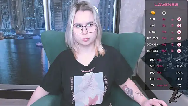 miray kuriyama123 online show from 12.15.24