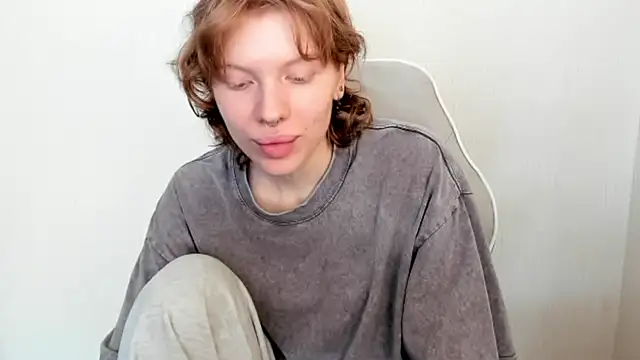 Snapshot of StellaDavis chatting on 03.07.26 StellaDavis online show from 03.07.26