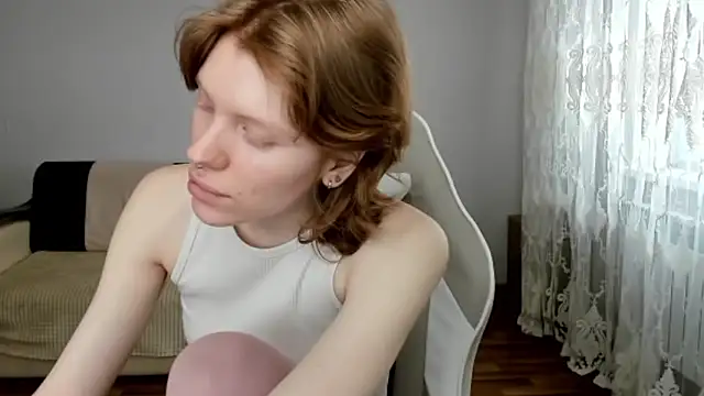 StellaDavis online show from 04.22.26