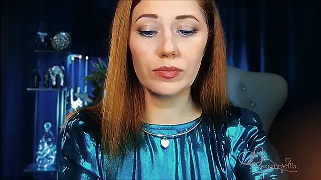 MissBeverlyMills online show from 04.24.26