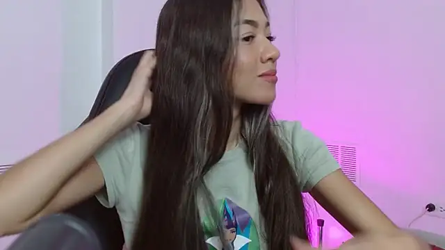 hantonella  online show from 11.25.25