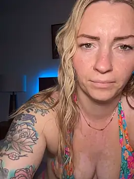MaggieMayI89 online show from 06.08.26