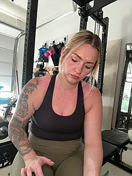 MaggieMayI89 online show from 06.16.26