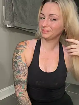 MaggieMayI89 online show from 07.11.26