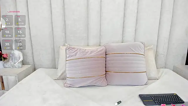 im giselle  online show from 04.28.26
