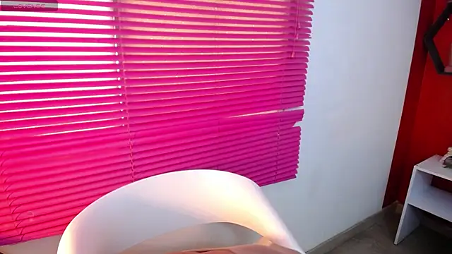 Snapshot of _poison_sweet chatting on 01.07.26 poison sweet online show from 01.07.26