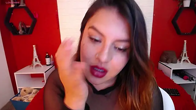 Snapshot of _poison_sweet chatting on 02.04.26 poison sweet online show from 02.04.26