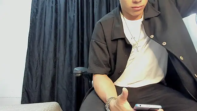 andrew rose  online show from 03.19.25