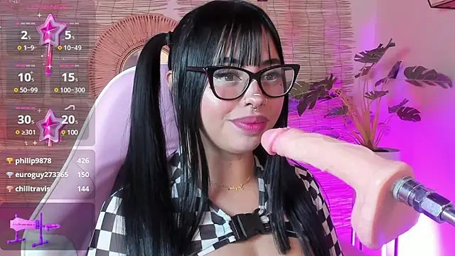 Snapshot of Jena_nicols chatting on 02.04.25 Jena nicols online show from 02.04.25