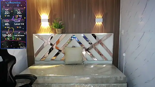 victoria castillo b online show from 11.13.25