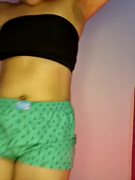 Snapshot of diana_fitass chatting on 11.19.25 diana fitass online show from 11.19.25