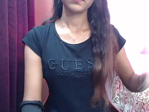 Snapshot of Angel_kiyara chatting on 09.28.25 Angel kiyara online show from 09.28.25