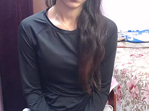 Snapshot of Angel_kiyara chatting on 12.17.25 Angel kiyara online show from 12.17.25